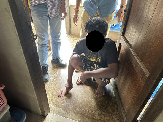 ชุดสืบสวนสภ.บ้านกุ่ม ร่วมกันจับผู้ต้องหาคดียาเสพติดให้โทษ